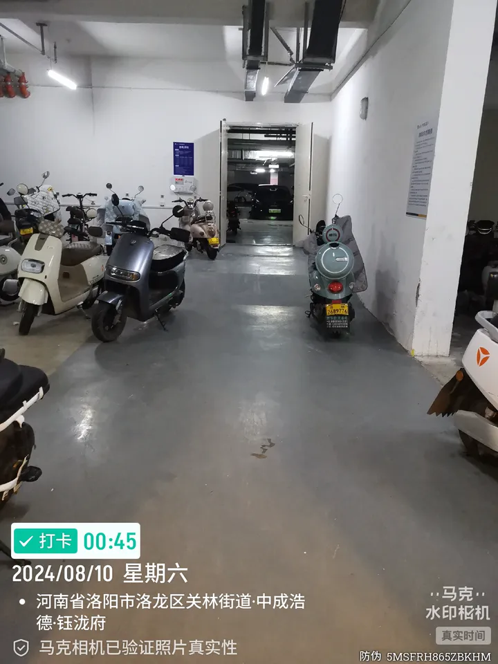 话题图片，点击查看大图