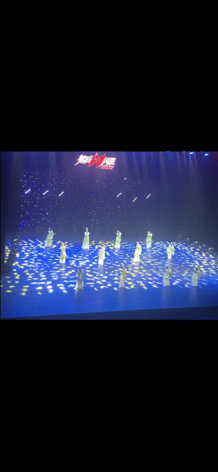 话题图片，点击查看大图