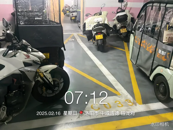 话题图片，点击查看大图